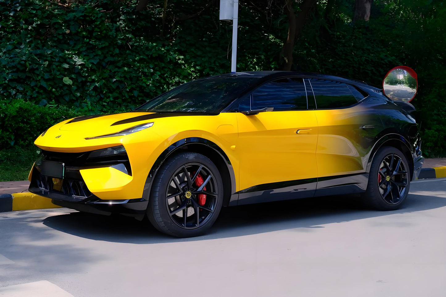 ブラックイエローグラデーションフルサイズカーラップ