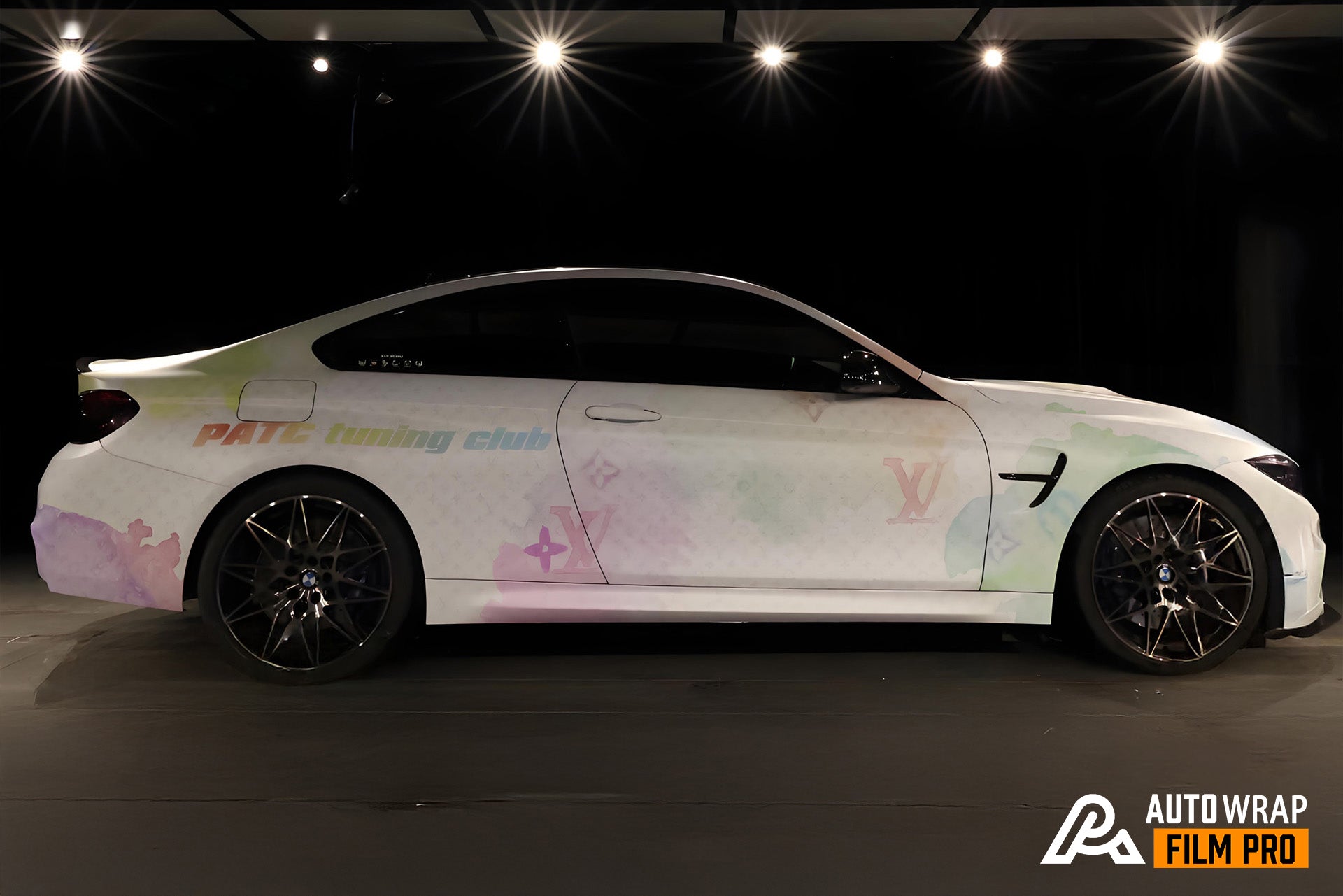 LV Pattern Full Size Car Wrap