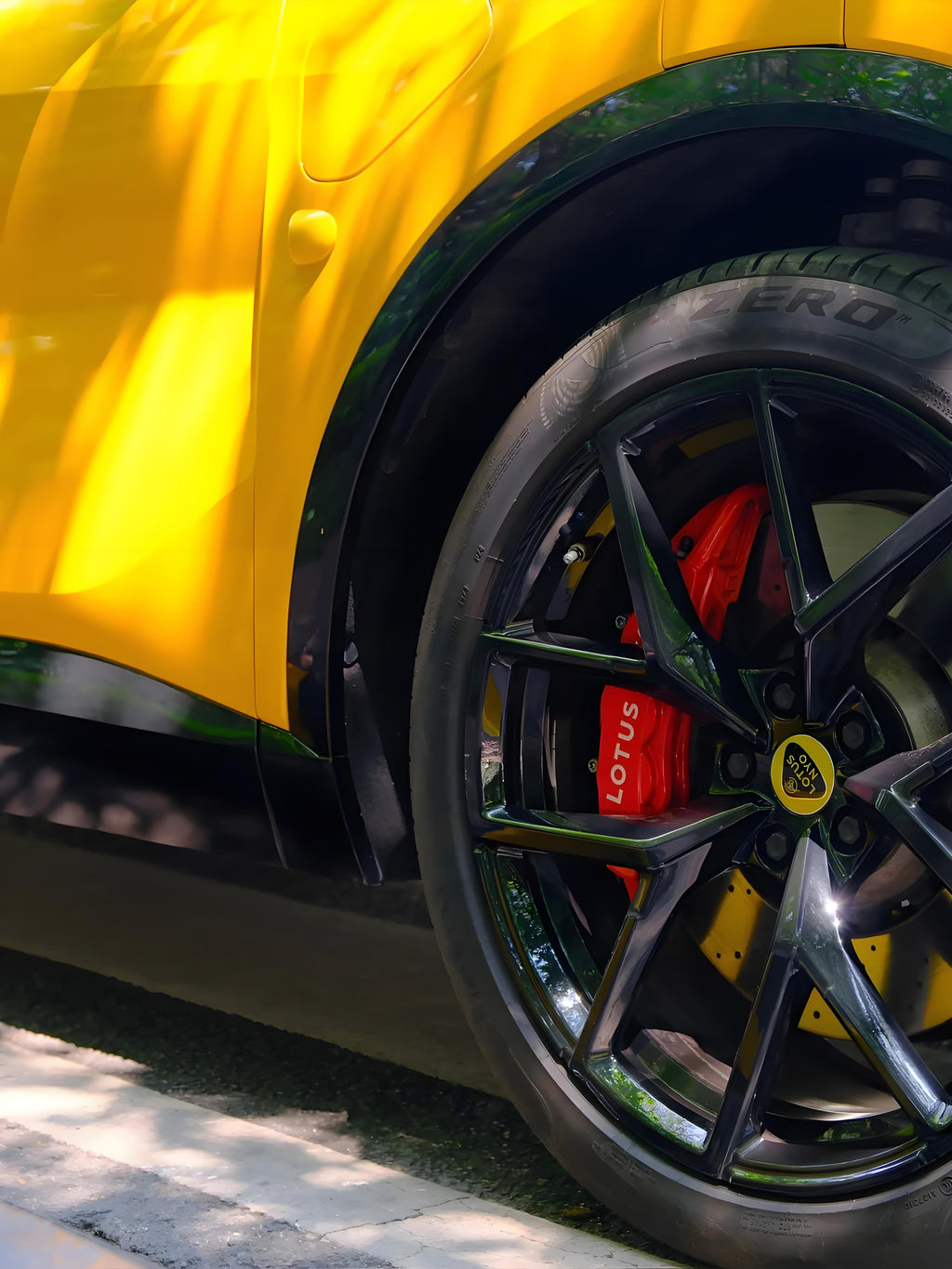 Black Yellow Gradient Full Size Car Wrap [UW-23]