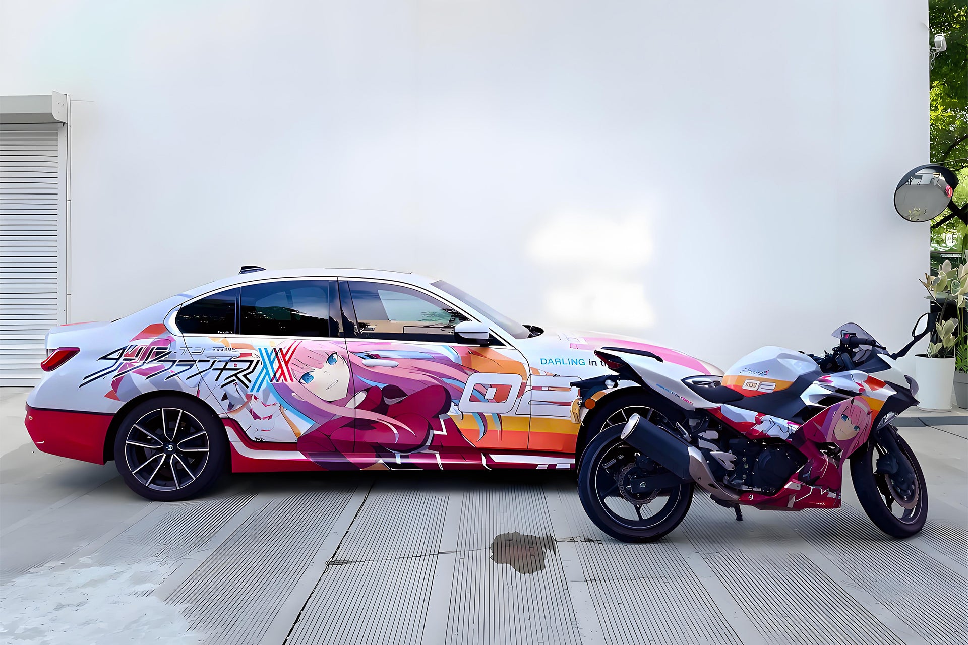 DARLING in the FRANXX C Zero Two Car Wrap [AW-11]