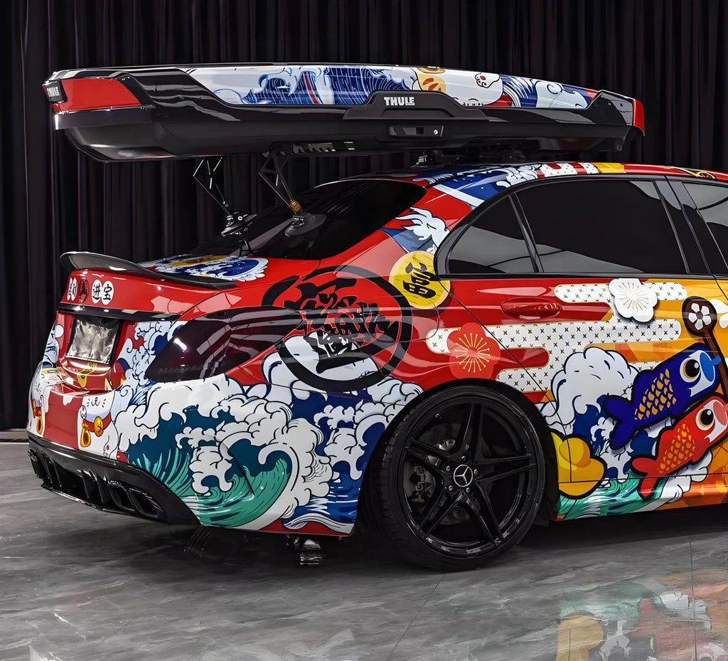 Autofolierung in voller Größe im japanischen Graffiti-Stil