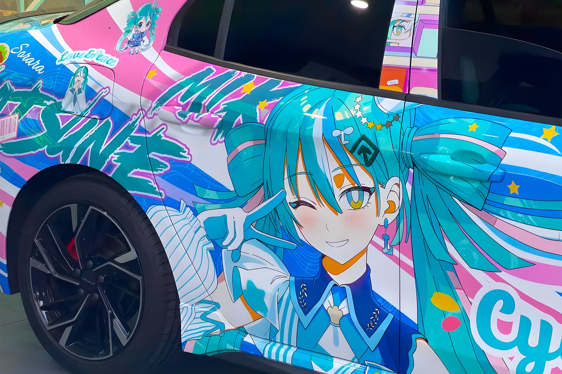 Miku U Car Wrap [AW-183]