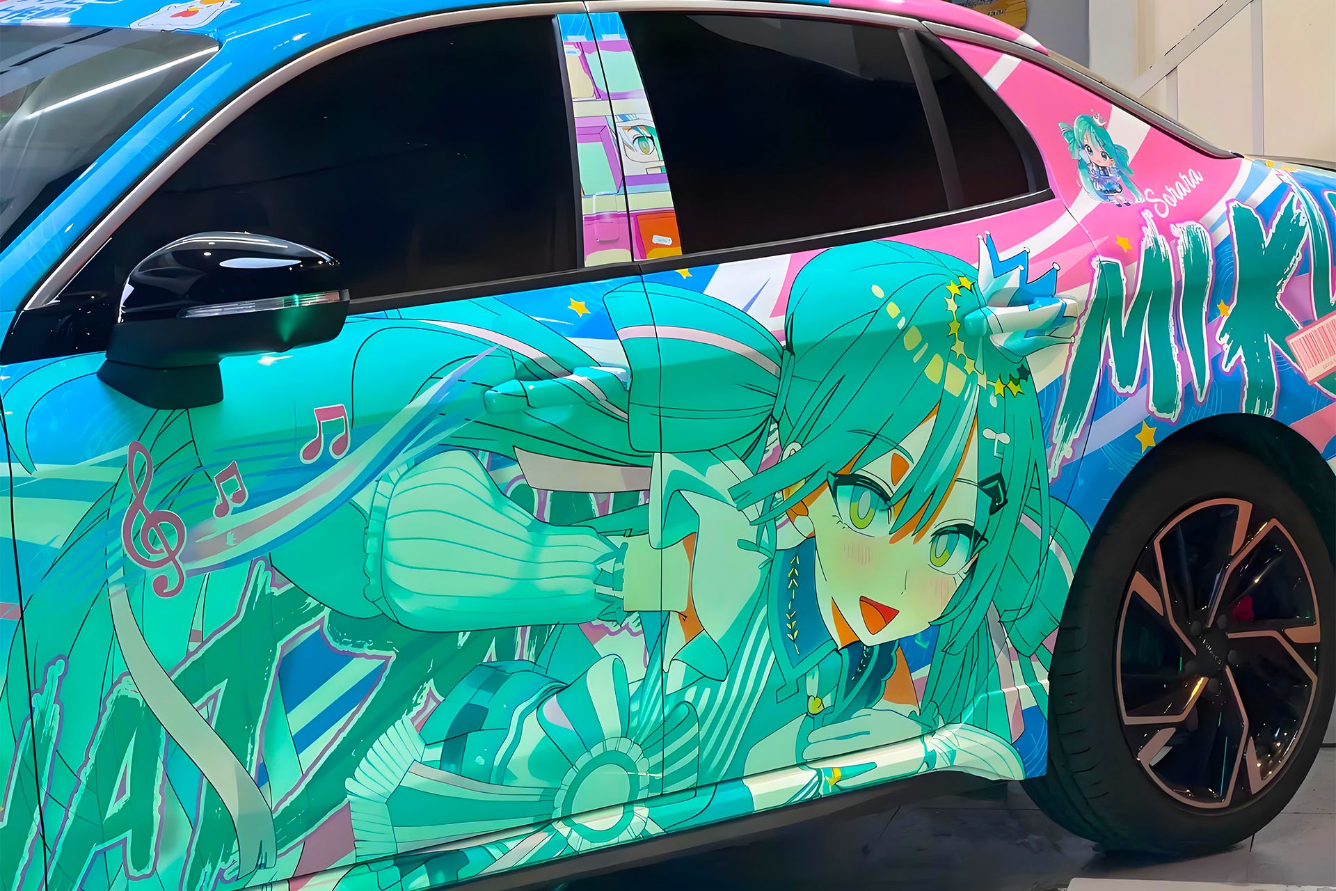 Miku U Car Wrap [AW-183]