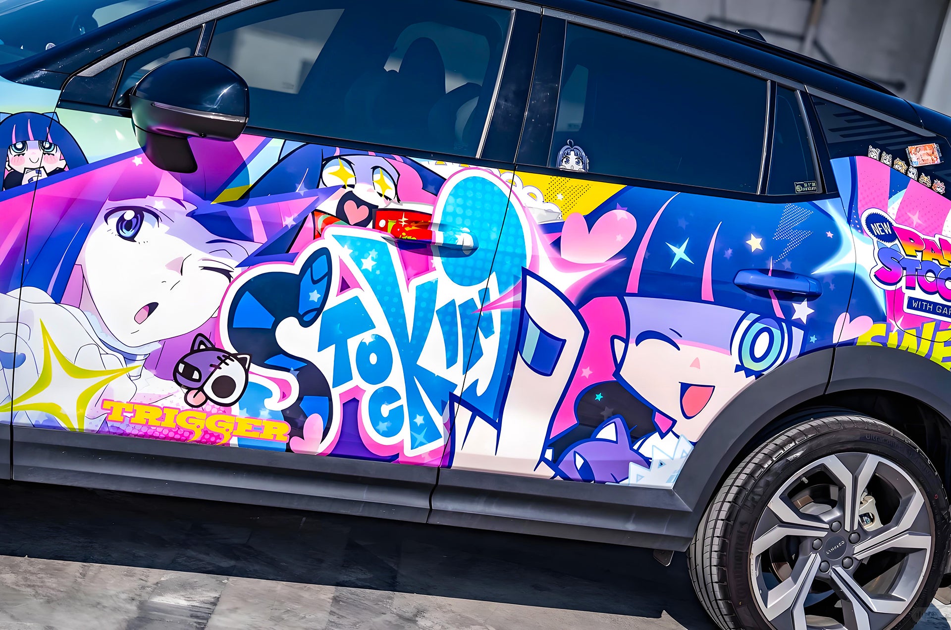 Panty & Stocking with Garterbelt Car Wrap [AW-93]