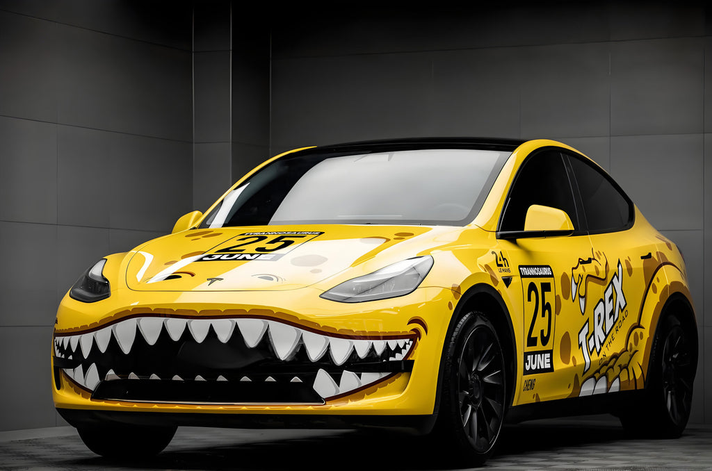 Gelbe Dino Blast-Autofolie in voller Größe